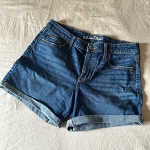 Universal Thread Mid Rise Denim Shorts